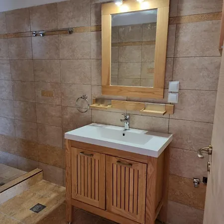 Boutique Maisonnette At Beachfront Holiday home *